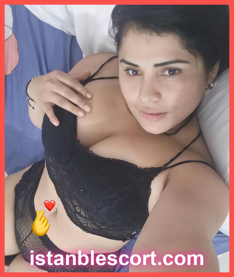 Tuğçe, 25 — بطاقة فترينة Bulgurlu